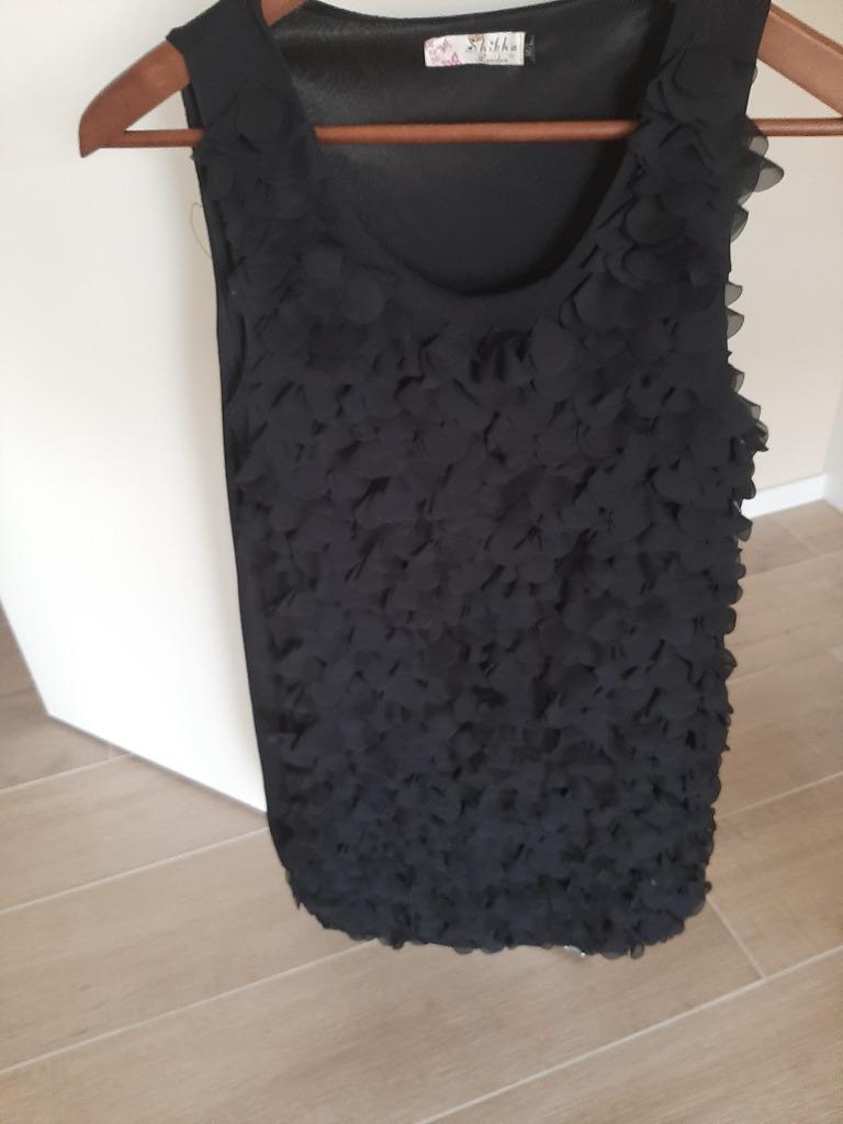 Frivool en elegant zwart feestjurkje, Kleding | Dames, Maat 38/40 (M), Zwart, Cocktailjurk, Ophalen of Verzenden