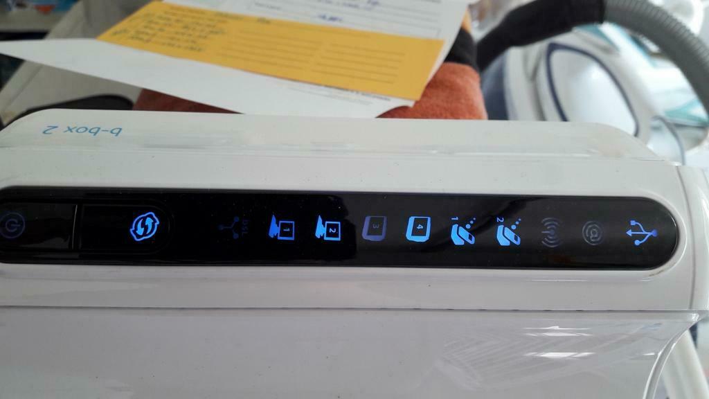 Modemrouter B-box 2, Ophalen of Verzenden, Zo goed als nieuw