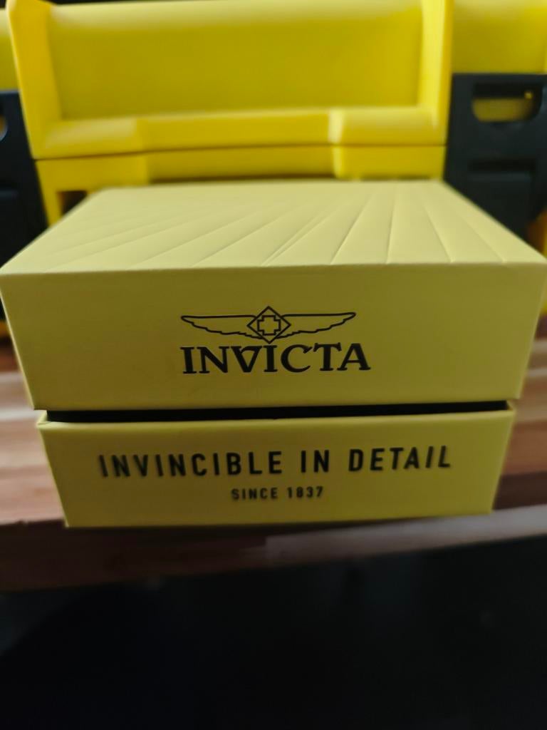 Montre invicta, Handtassen en Accessoires, Horloges | Heren