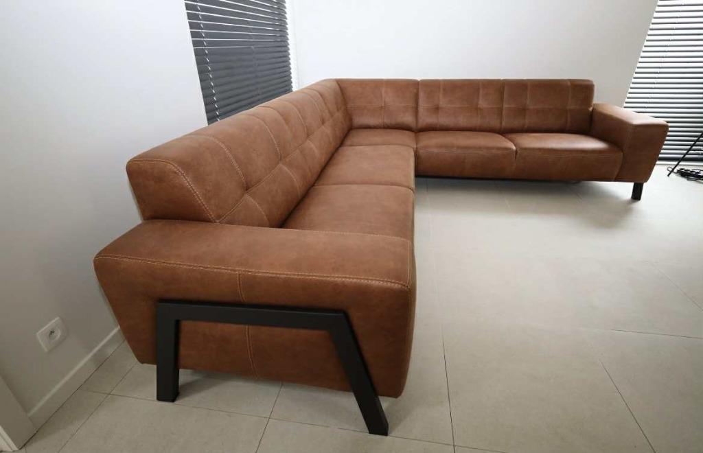 Douglas stof Osbourn cognac zetel, Huis en Inrichting, Zetels | Zetels, Ophalen, 250 tot 300 cm, Minder dan 75 cm, Hoekbank