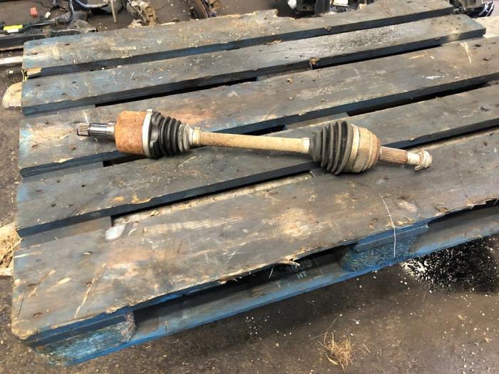 Arbre de transmission avant gauche d'un Ford Fiesta, -, 3 mois de garantie, -, -