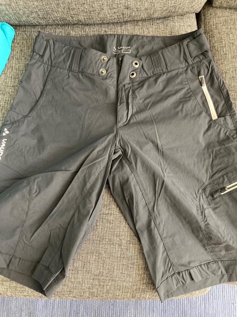 Vaude fietsbroek short dames maat 40 M, Fietsen en Brommers, Fietsaccessoires | Fietskleding, Verzenden, M, Dames