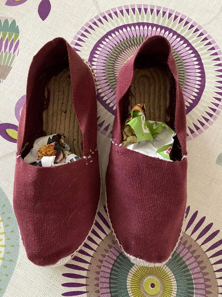 Bourgondische handgemaakte espadrilles — Maat 38, Kleding | Dames, Ophalen of Verzenden