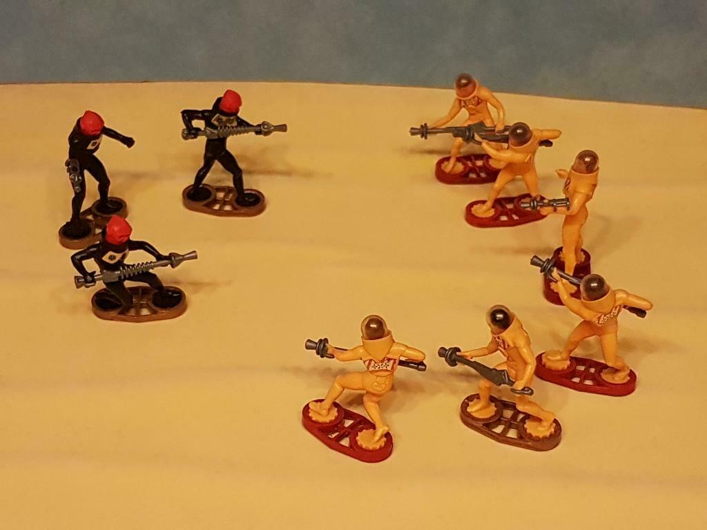 9 Space Britains, Enlèvement ou Envoi, Comme neuf