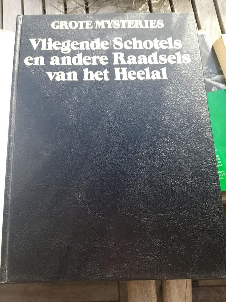 Vliegende schotels en andere raadsels van het heelal. UFO'S, Boeken, Ophalen of Verzenden, Nieuw