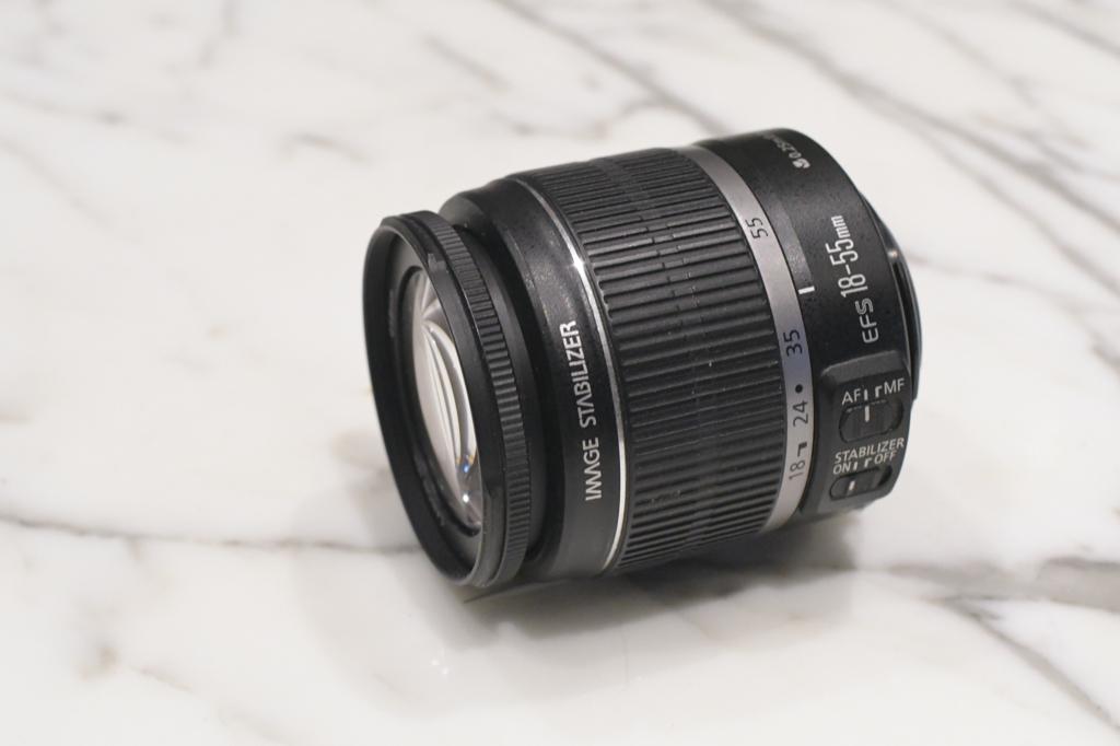 Objectif zoom Canon EFS 18-55 mm/3,5-5,6 IS n 5352622536, Enlèvement ou Envoi, 1980 à nos jours, Lentille ou Lentilles