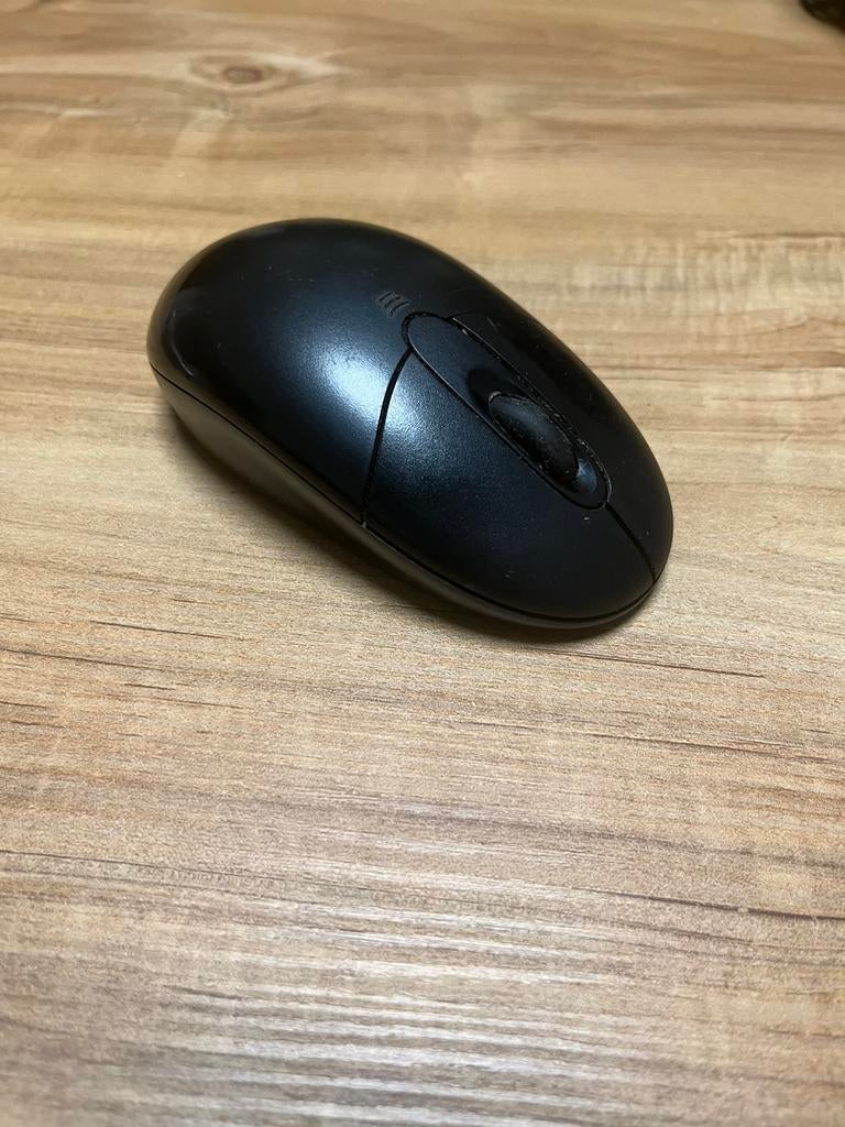 Draadloze muis Logitech, Ophalen of Verzenden, Zo goed als nieuw