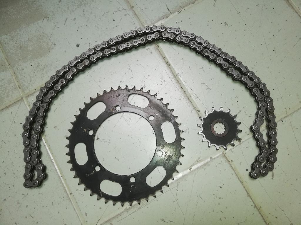yamaha super tenere 750 van '89-'96 kettingset, Motoren, Ophalen, Gebruikt