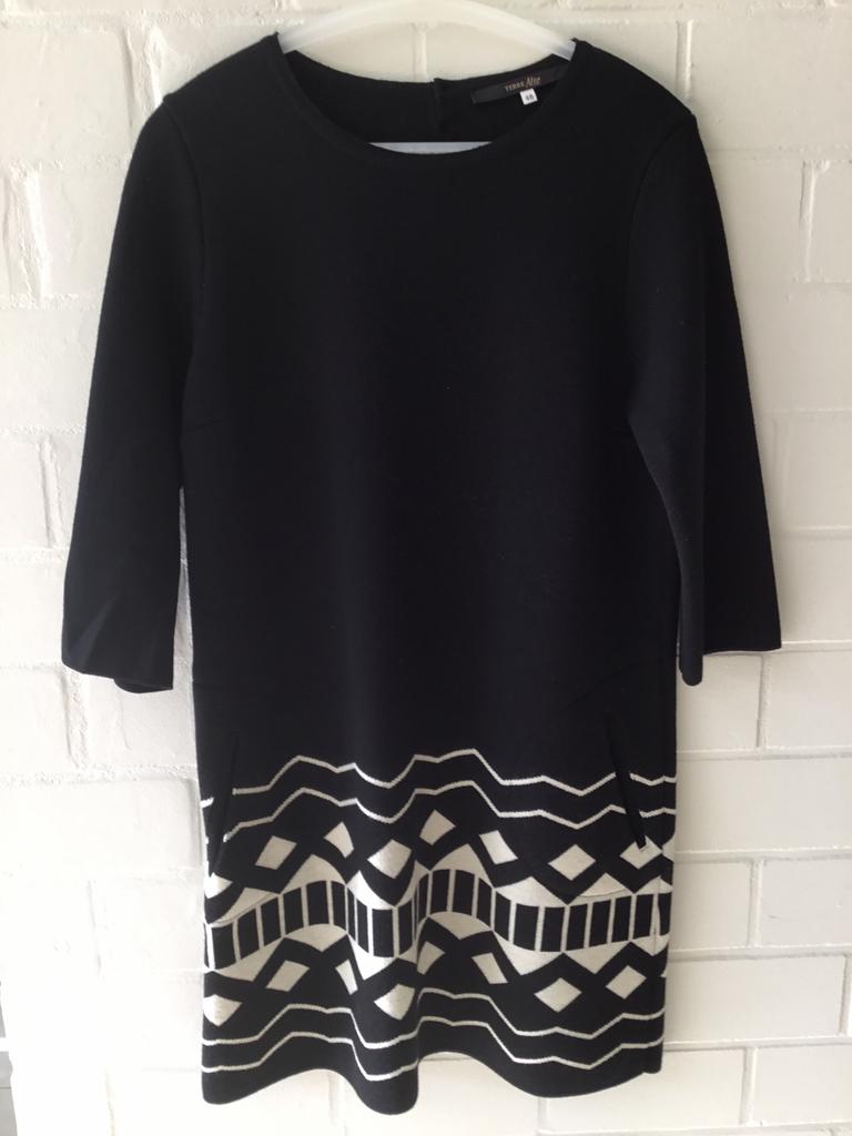Robe TERRE ALTE, Vêtements | Femmes, Robes, Comme neuf, Taille 38/40 (M), Noir, Enlèvement ou Envoi