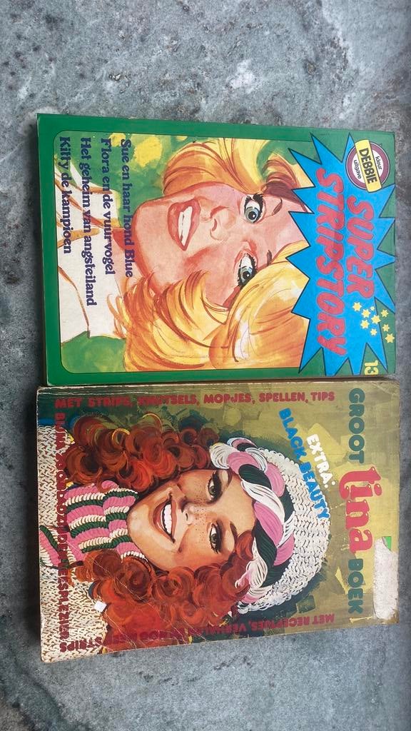 Super stripstory en groot Tina boek, Boeken, Ophalen of Verzenden, Zo goed als nieuw