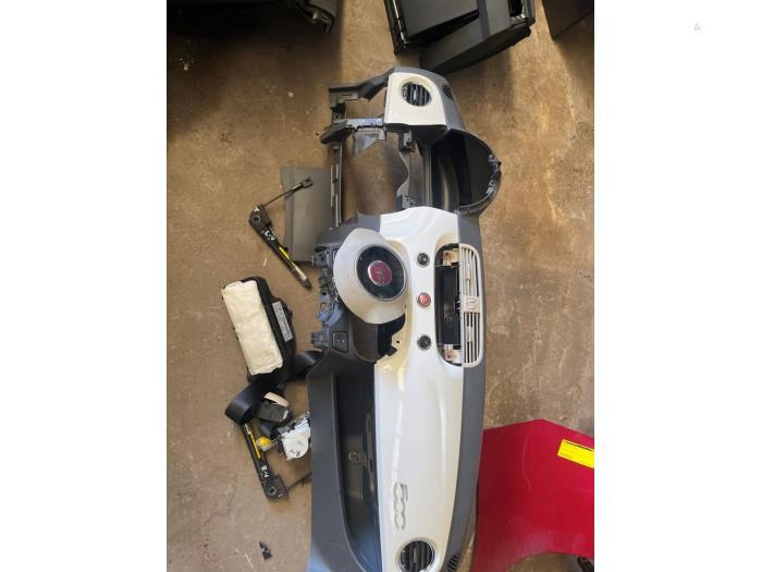 Kit airbag + tableau de bord d'un Fiat 500, -, 3 mois de garantie, Utilisé, Fiat