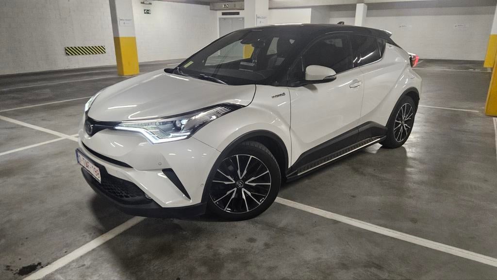 Prachtige Toyota C-HR Hybrid 2018 |  Automaat | Zelfparkeren, Auto's, Renault, Particulier, Modus, Achteruitrijcamera, Adaptive Cruise Control
