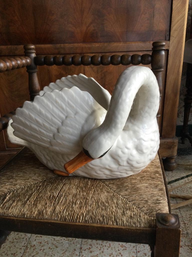 Ancienne paire de cygnes en céramique, Ophalen