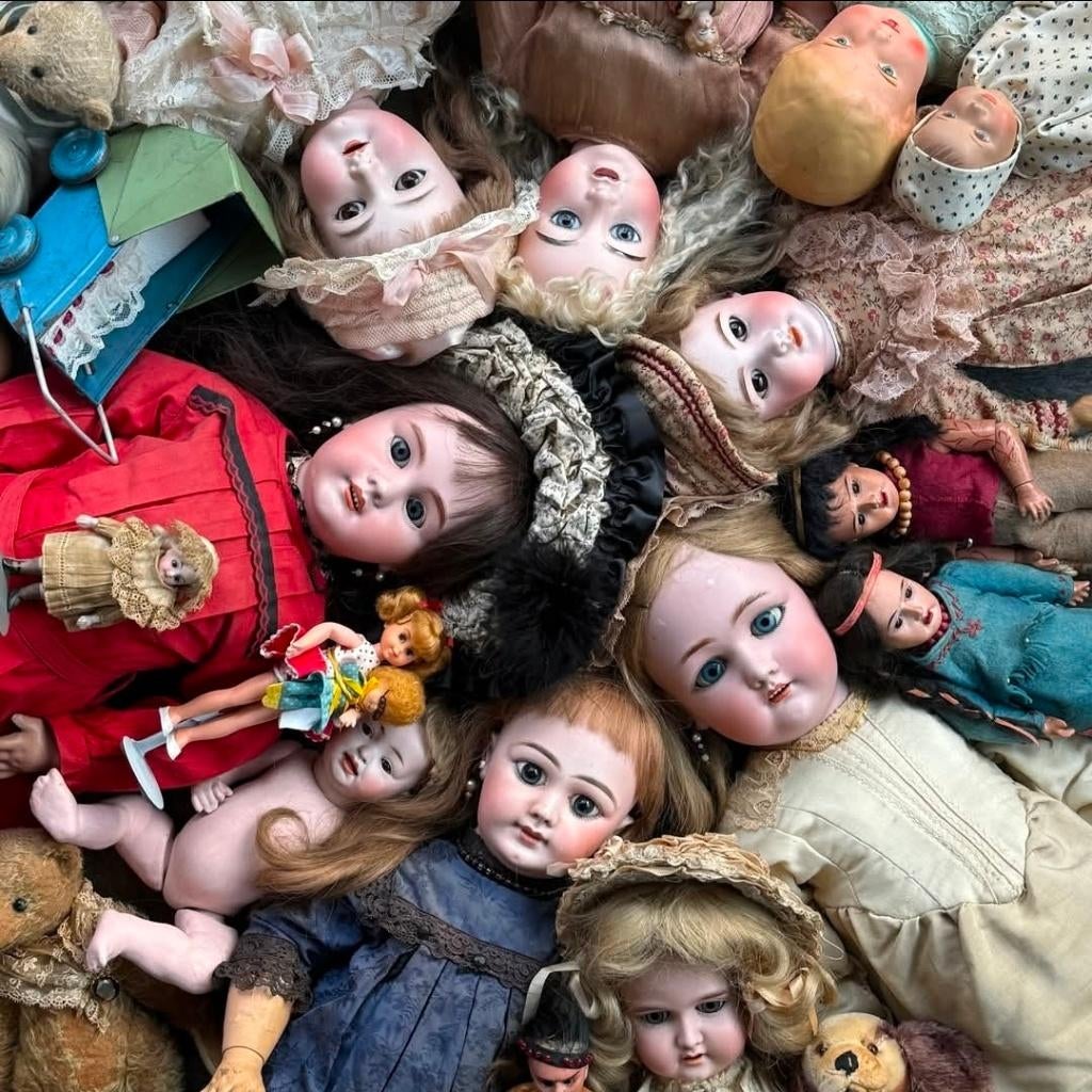 Antieke poppen beurs 1 Maart | Antieke porseleinen poppen, Ophalen