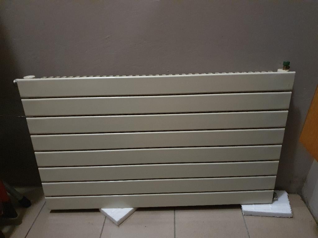 Radiator in goede staat niet gebruikt., Ophalen, 30 tot 80 cm, Hoog rendement (Hr), Radiator