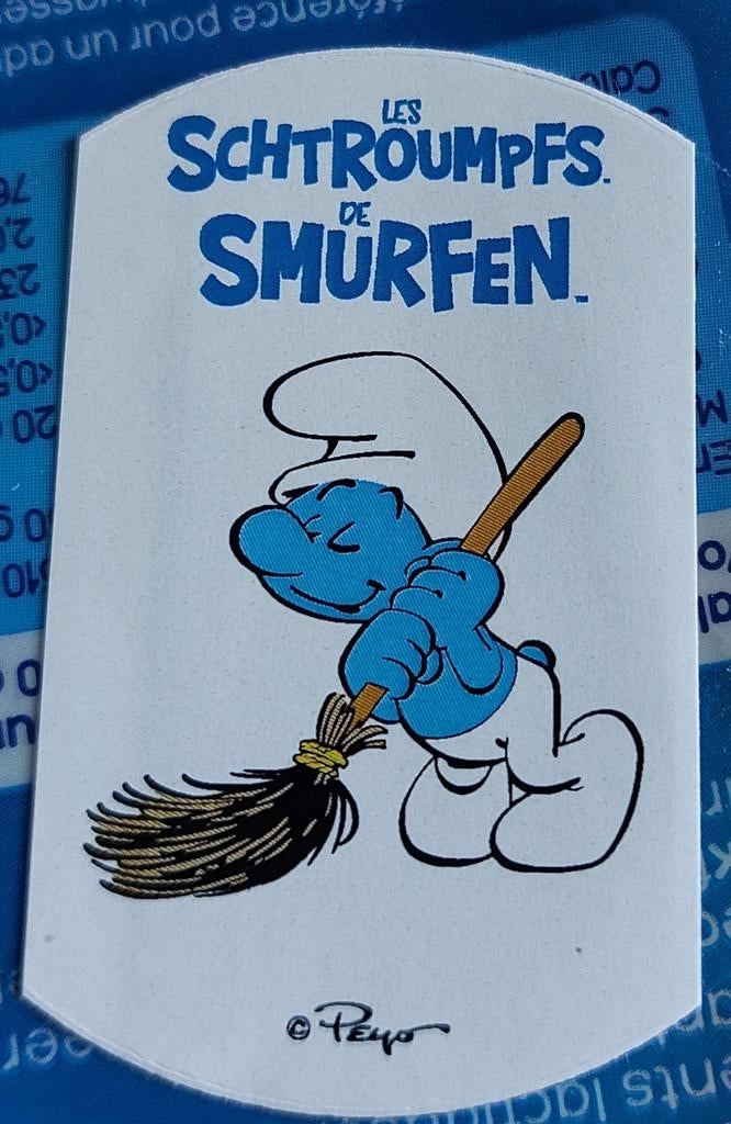 9 Autocollants Vache Bleue Schtroumpfs, Collections, Enlèvement ou Envoi, Neuf, Bande dessinée ou Dessin animé