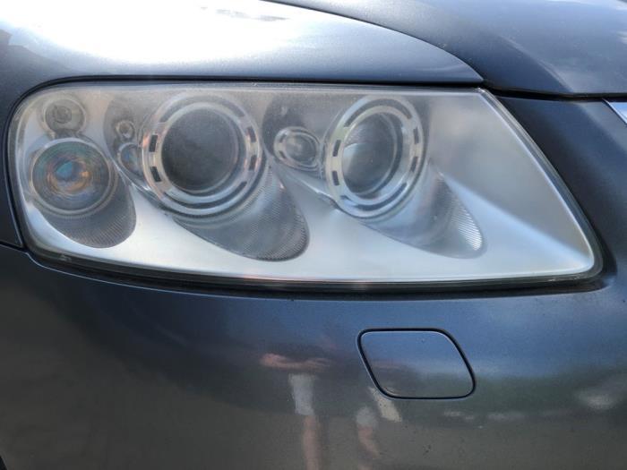 Phare droit d'un Volkswagen Touareg, Autos : Pièces & Accessoires, Volkswagen, -, 3 mois de garantie, Utilisé