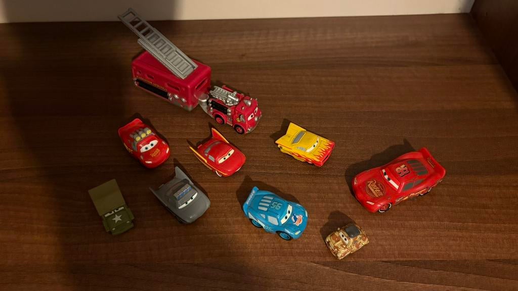 Cars autootjes, Ophalen of Verzenden, Zo goed als nieuw