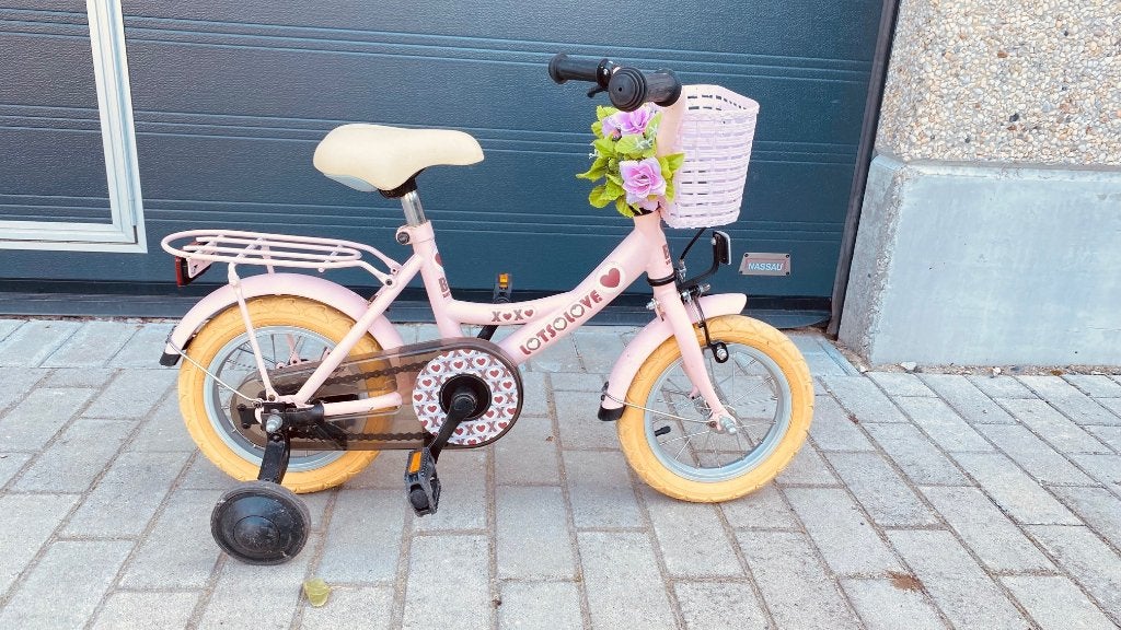 Kinderfiets 12 inch met wieltjes, Fietsen en Brommers, Fietsen | Kinderfietsjes, Ophalen, Terugtraprem, Zijwieltjes, Gebruikt