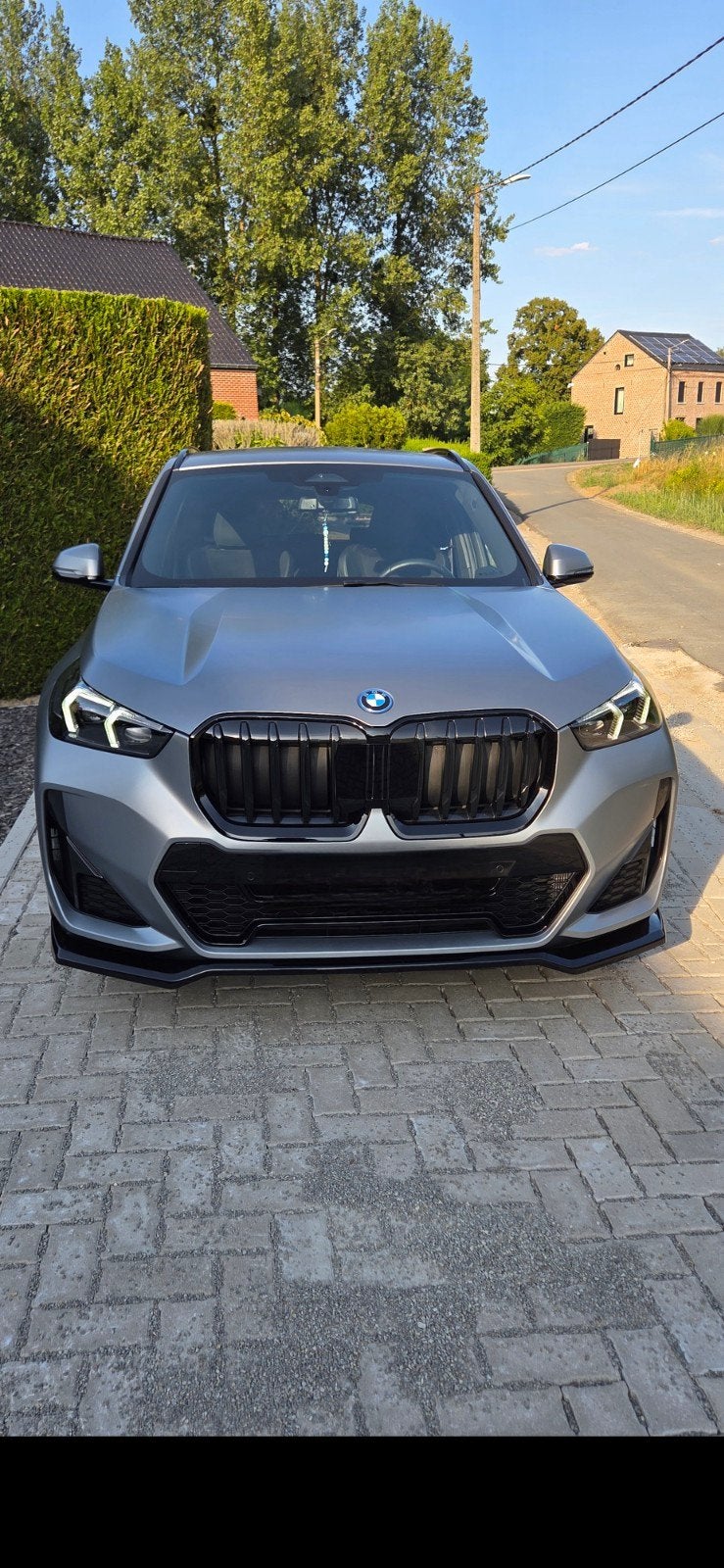 BMW X1 xDrive25e M Sport Pro | Frozen Pure Grey |, Auto's, BMW, Dealer onderhouden, 19 g/km, 5 zetels, 3 cilinders