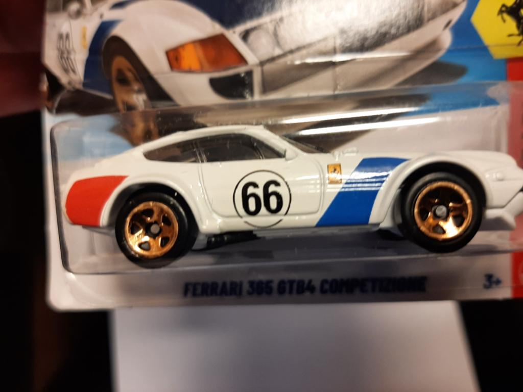 Ferrari 365 GT 4 de Hotwheels, Enlèvement ou Envoi