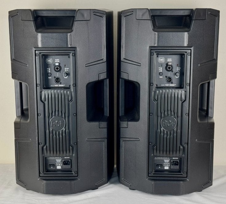 1 Paire de RCF 912A - enceintes actives récentes, TV, Hi-fi & Vidéo, Enceintes, Enlèvement ou Envoi, Utilisé, 150 watts ou plus
