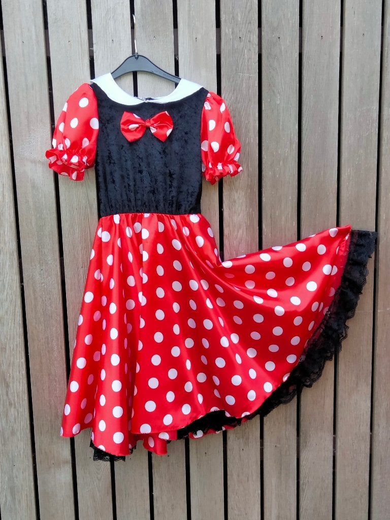 Très Belle Robe  " Minnie Mouse "  Taille 128, Enlèvement, Comme neuf, Fille, Robe ou Jupe