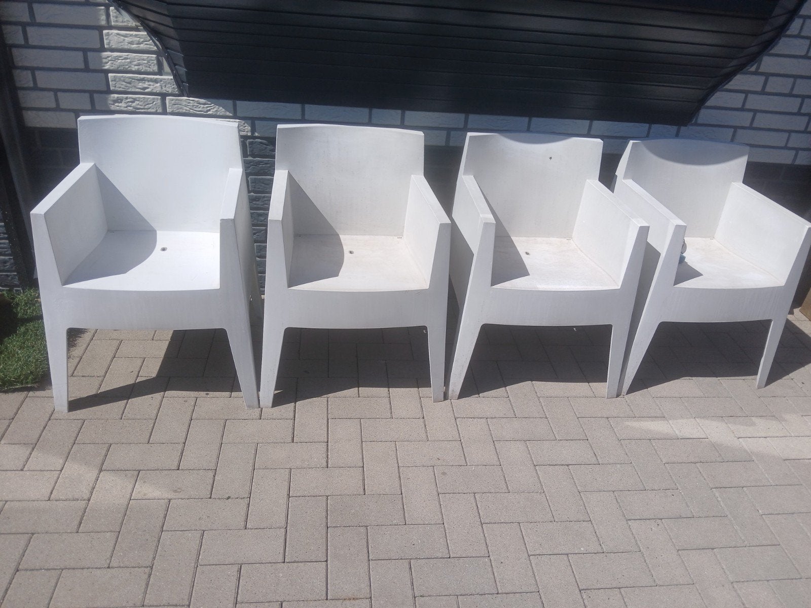 Philip Starck stoelen, Ophalen