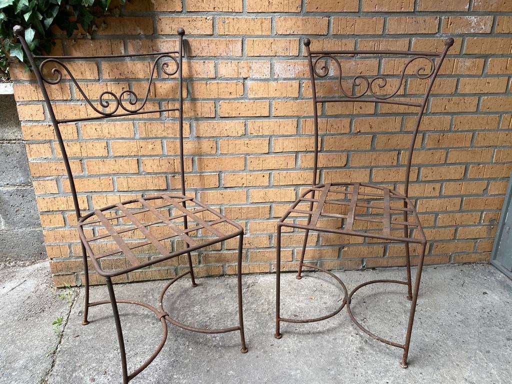 Chaises en fer forgé, Enlèvement, Utilisé
