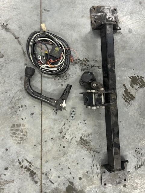 Attelage de remorque amovible ORIS/BOSAL pour Bmw X5 F15, Enlèvement, Utilisé