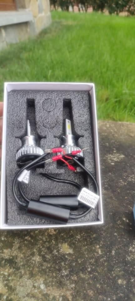 4 ampoules LED H3, Enlèvement, Neuf