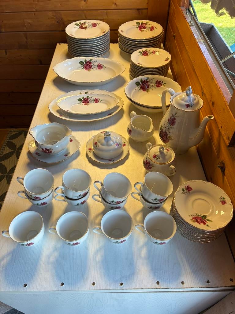 Czechoslovakia - servies set, Antiek en Kunst, Ophalen of Verzenden