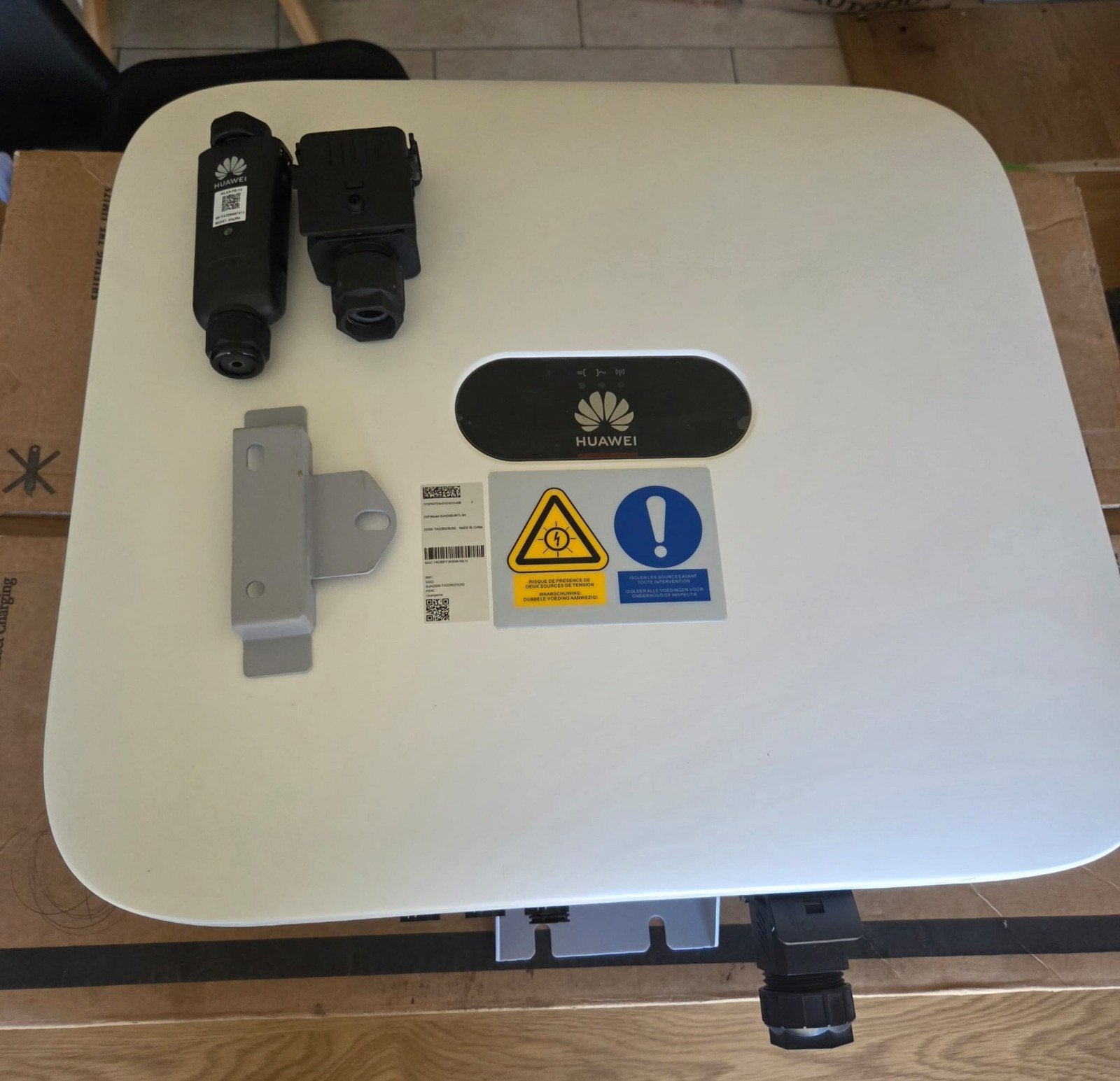 Huawei SUN2000-6KTL-M1 3 fase hybride omvormer - 6KW, Doe-het-zelf en Bouw, Ophalen of Verzenden, Zo goed als nieuw, Compleet systeem