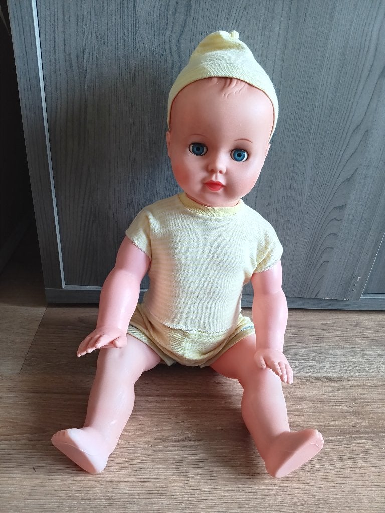 Unica pop en buggy, Ophalen, Zo goed als nieuw, Pop
