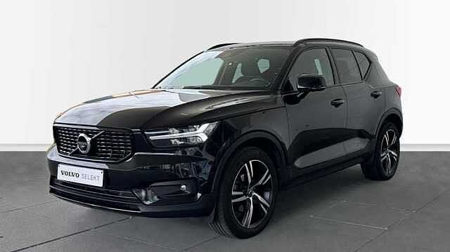 Volvo XC40 R-Design T3 aut | Trekhaak | Lightpack | 360, Auto's, Parkeersensor, Euro 6, Zwart, SUV of Terreinwagen
