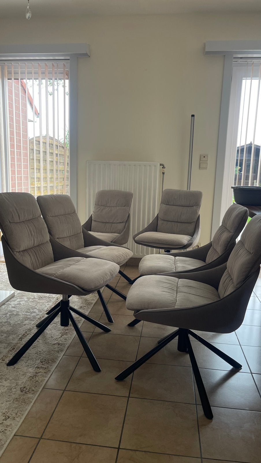 6 chaises de salle à manger modernes grises, Enlèvement, Comme neuf
