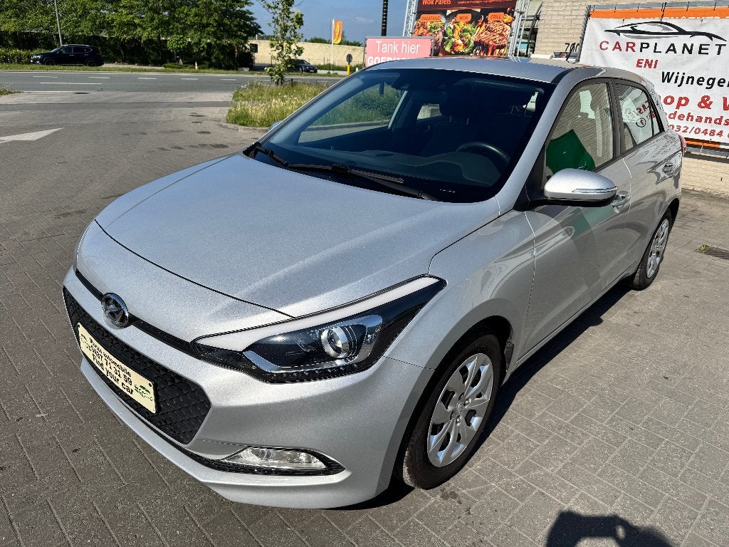 HYUNDAI I20, Argent ou Gris, Achat, Euro 6, Entreprise