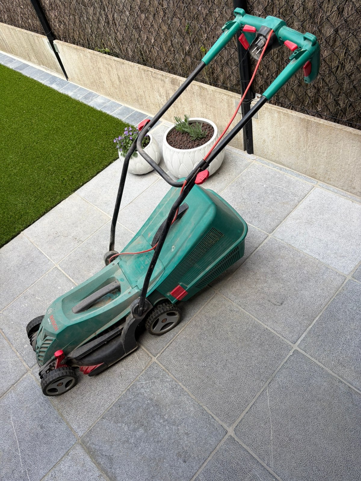Tondeuse à gazon électronique, Jardin & Terrasse, Tondeuse rotative, 30 à 39 cm, Enlèvement, Utilisé