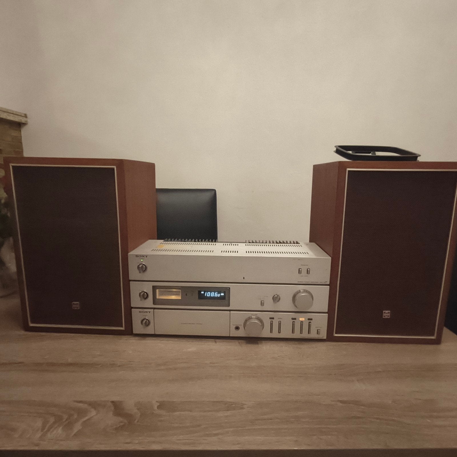 "Sony Falcon", "TAE-20F", "TAN-15F" met originele speakers, Audio, Tv en Foto, Cassettedecks, Ophalen, Sony