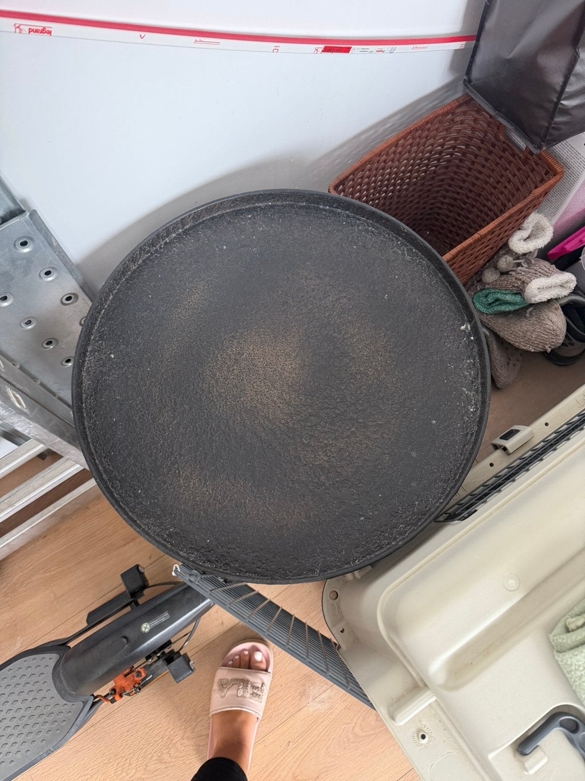 Ronde salontafel / bijzettafel industrieel zwart Ø ca. 60 cm, Enlèvement, Comme neuf