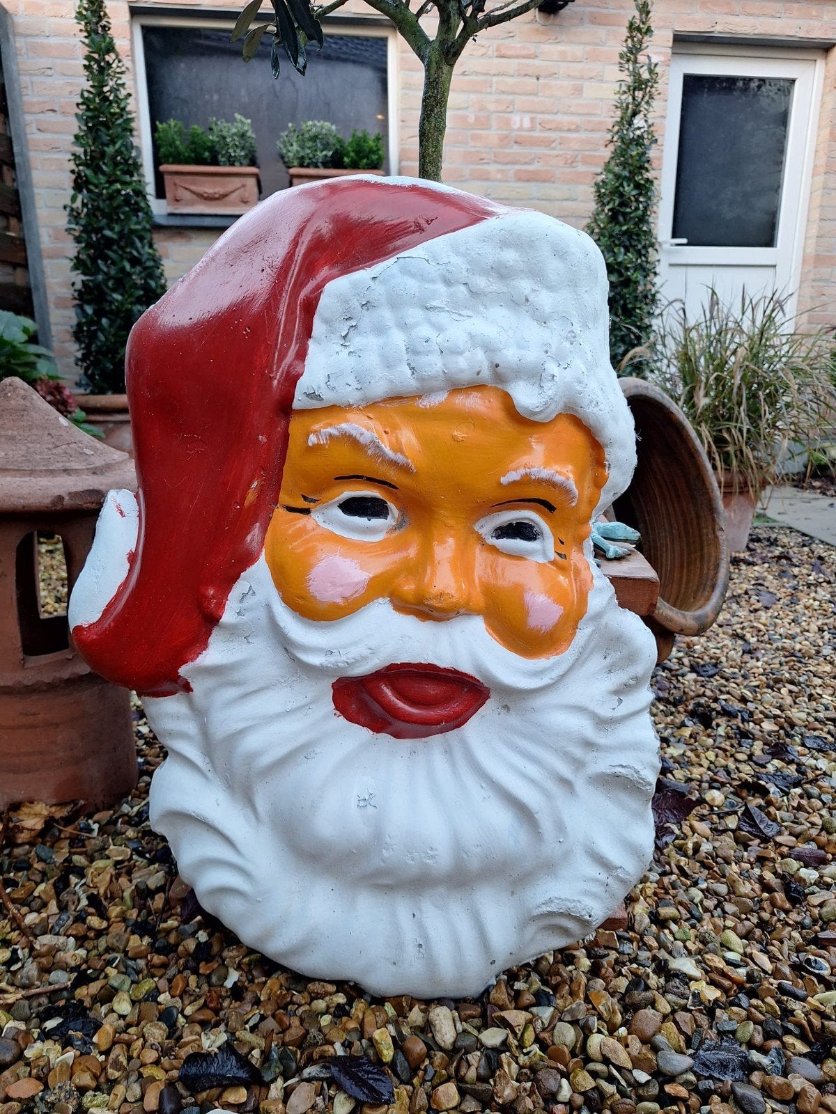 Kerstman beton, Ophalen, Beton
