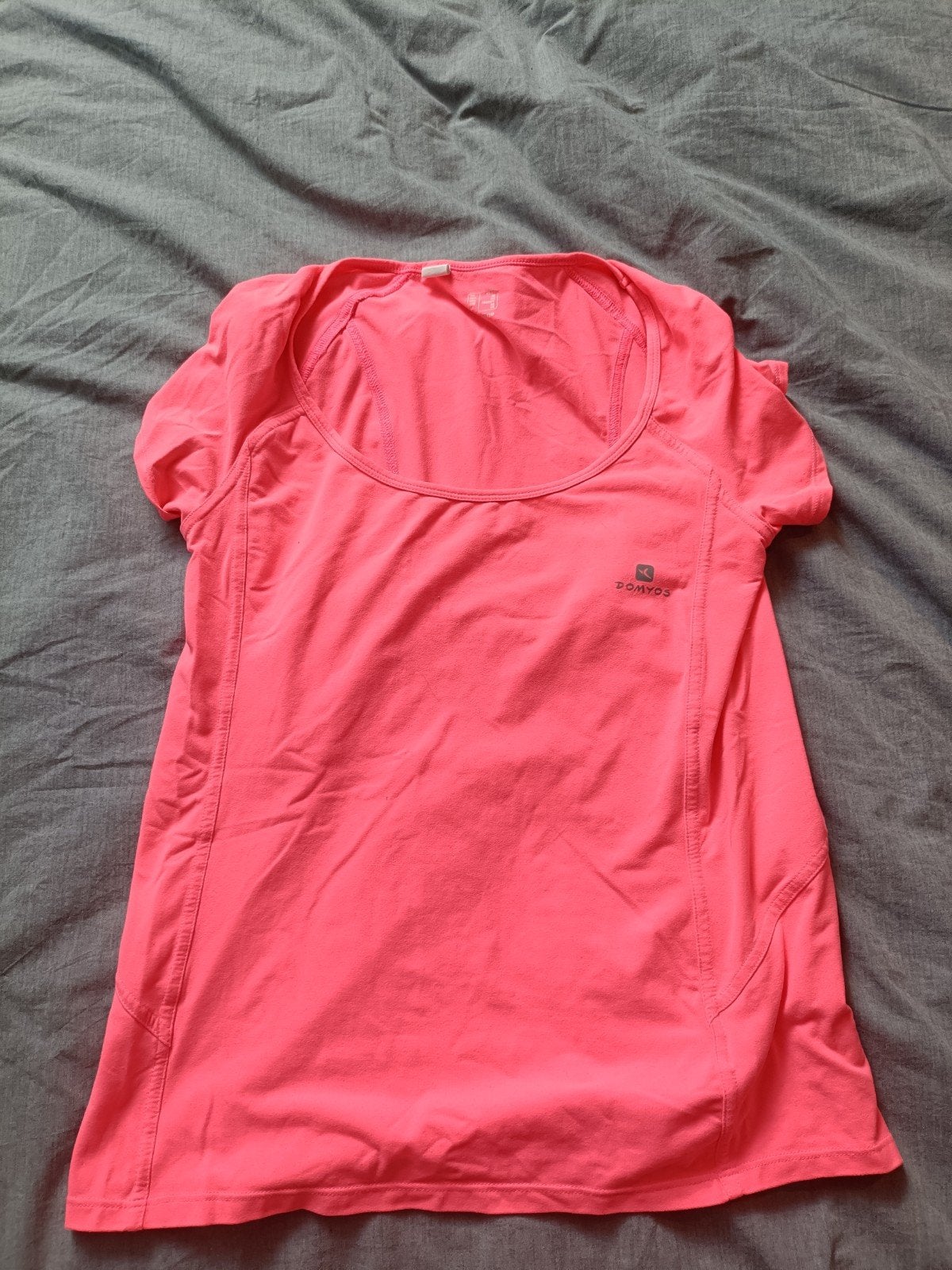 t-shirt de sport rose, Vêtements | Femmes, Vêtements de sport, Taille 38/40 (M), Enlèvement ou Envoi, Rose, Domyos
