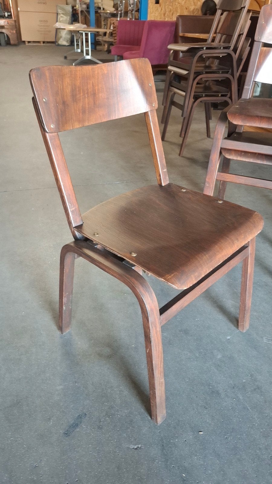 12 vintage houten horeca school deens design stoelen partij, Huis en Inrichting, Bruin, Ophalen of Verzenden, Zo goed als nieuw
