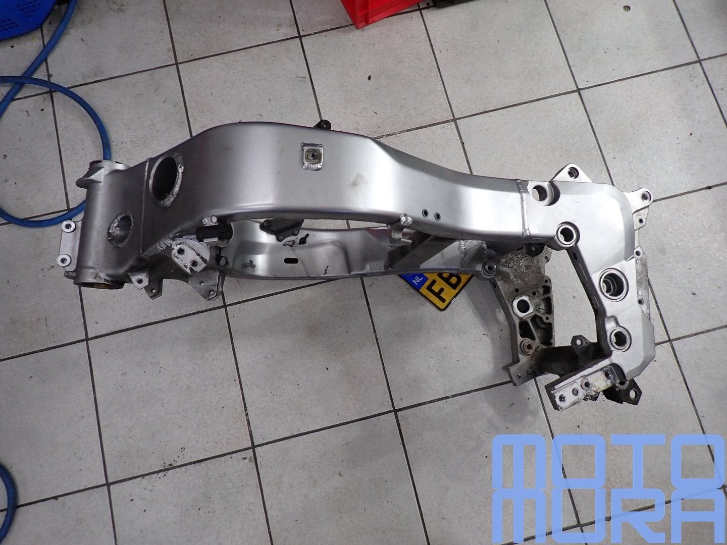 Frame NL kenteken voor de Kawasaki ZZR 1200 2002 - 2005 ZZR1, Enlèvement, -, -, -