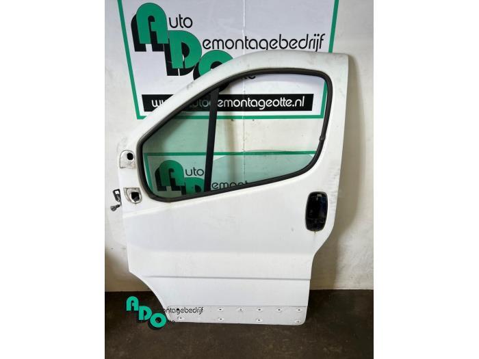 Portier 2Deurs links van een Opel Vivaro (Vivaro 01-) (10U), Auto-onderdelen, Gebruikt, -, Deur, -