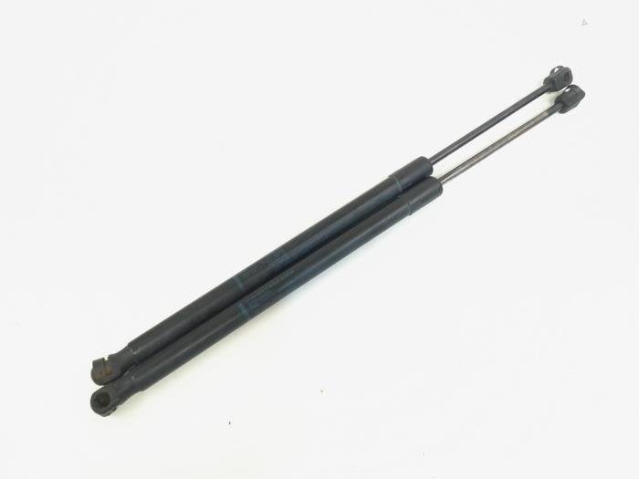 Kit amortisseur gaz hayon d'un Volkswagen Touran, Autos : Pièces & Accessoires, Carrosserie & Tôlerie, Volkswagen, -, 3 mois de garantie