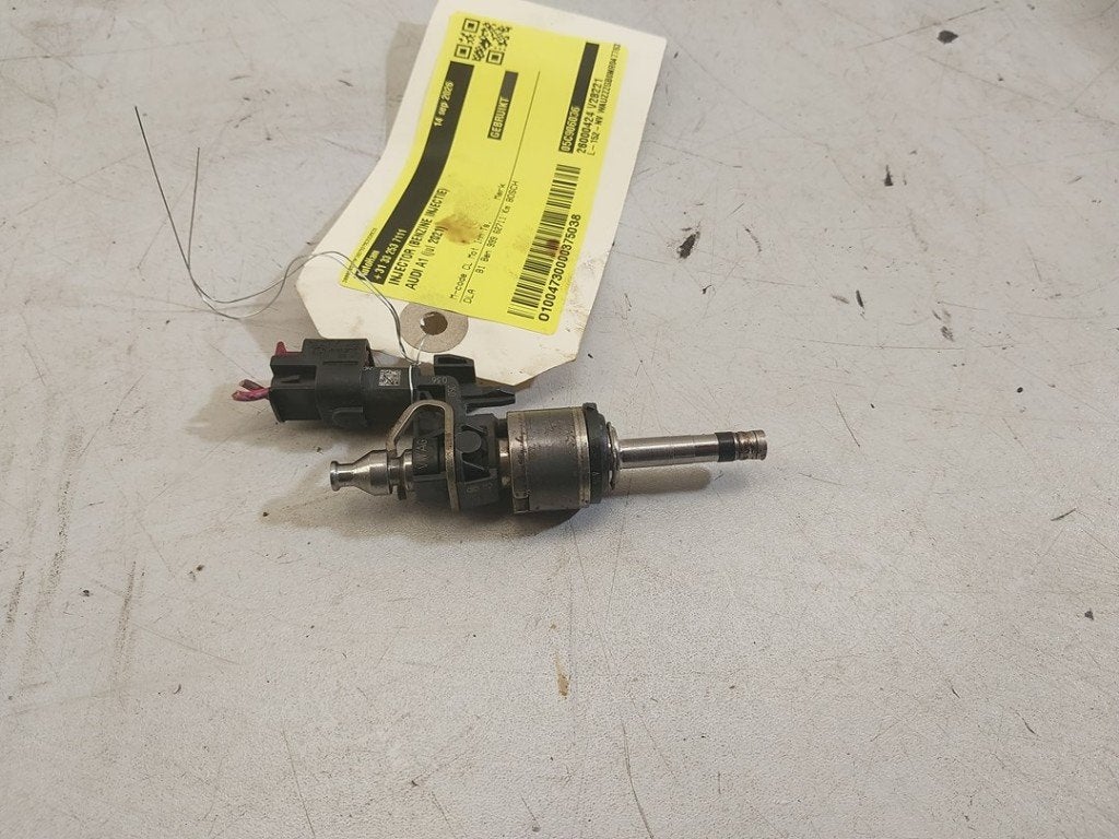 INJECTOR BRANDSTOF A1 Sportback (GBA) (|05C906036|05C036|), Robert Bosch AG, Gebruikt, Audi, Robert-Bosch-Allee 1
74232  Abstatt, DE