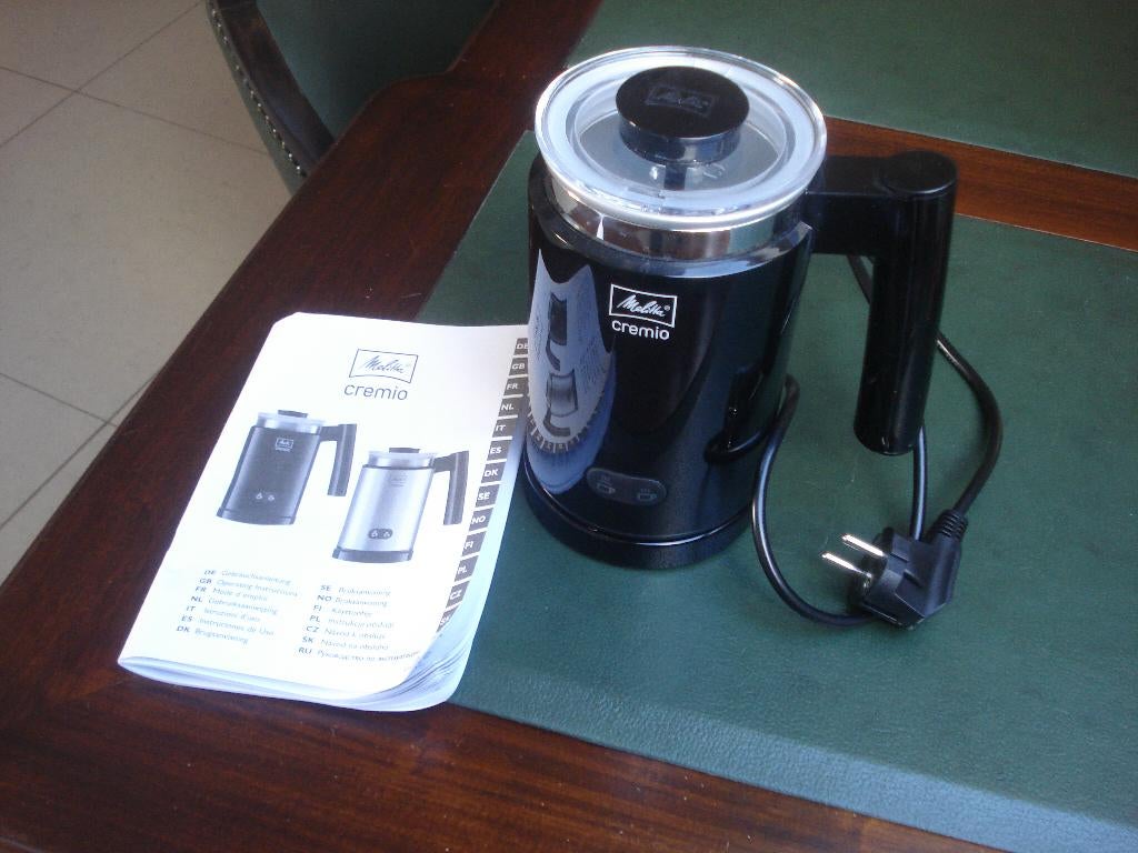 Melitta Cremio melkopschuimer, Elektronische apparatuur, Melkopschuimers, Ophalen of Verzenden, Zo goed als nieuw, Elektrische melkopschuimer