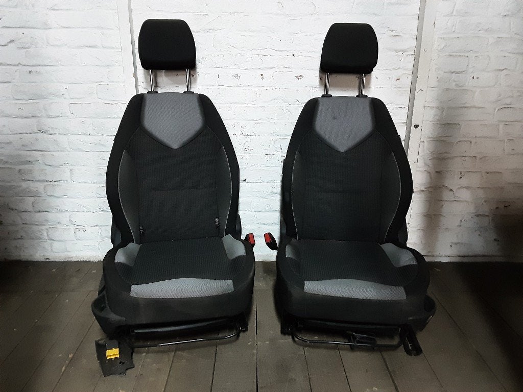 INTERIEUR COMPLET Peugeot 308 (4A / C) (01-2007/12-2015), Mevr. I. Hauben, Utilisé, Rue de l'Espoir 34 34
4030  GRIVEGNÉE, BE