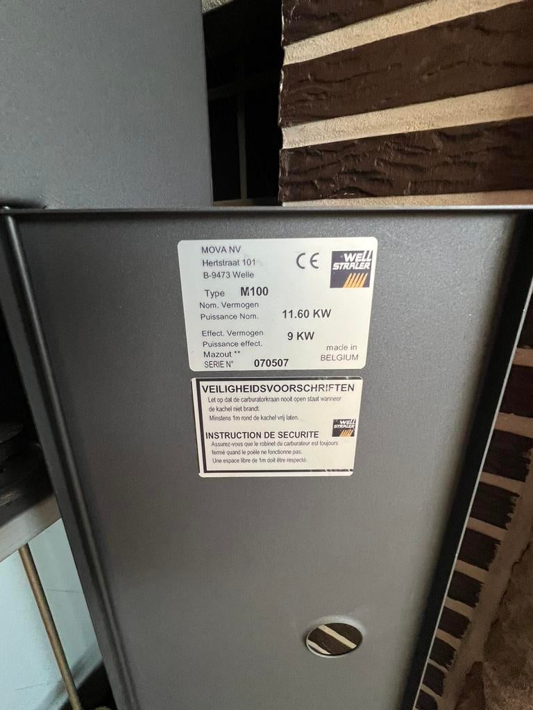 Mazoutkachels, Autres carburants, Enlèvement, Utilisé, Chauffage au kérosène